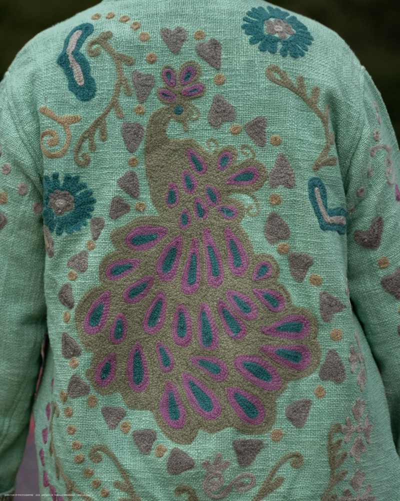 Veste en lin brut brodée Paon
